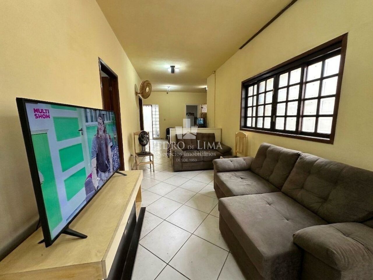 imagem do imovel Casa Térrea 2 dormitórios, corredor lateral, quintal e 2 vagas na Penha ref: PE45114