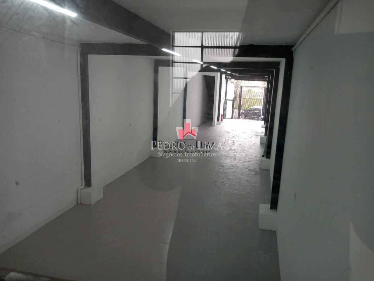 imagem do imovel Galpão com Pé direito 4,5mts, vão livre 180mts, Trifásico, 400mts do metrô Vl. Matilde ref: PE45117