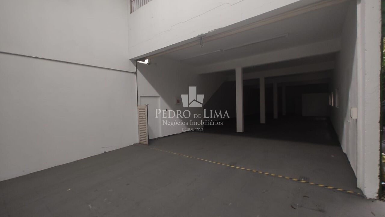 Salão Comercial, para locação com 330 m², em Artur Alvim.