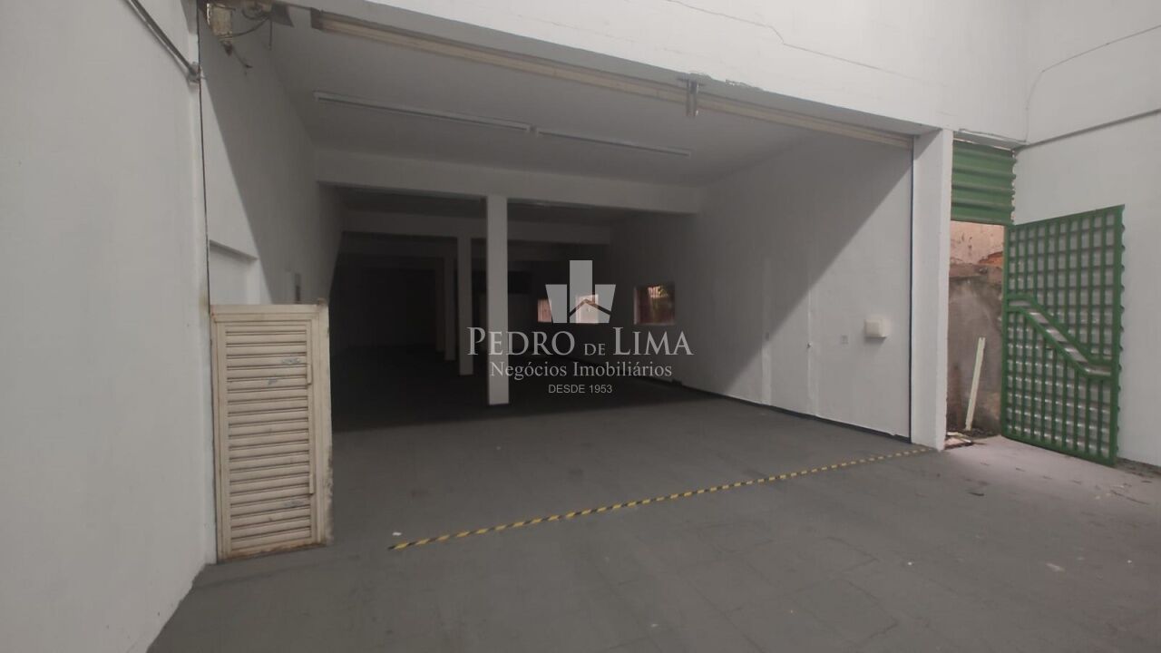 Salão Comercial, para locação com 330 m², em Artur Alvim.