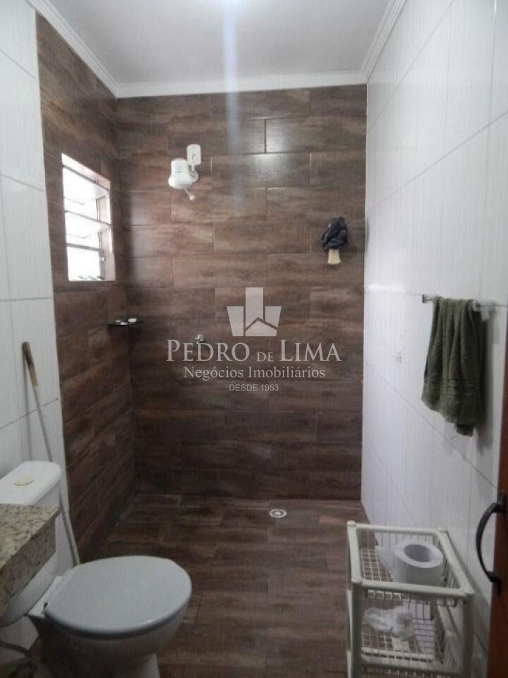 Sobrado com 3 dormitórios 150 m² na Vila Ré