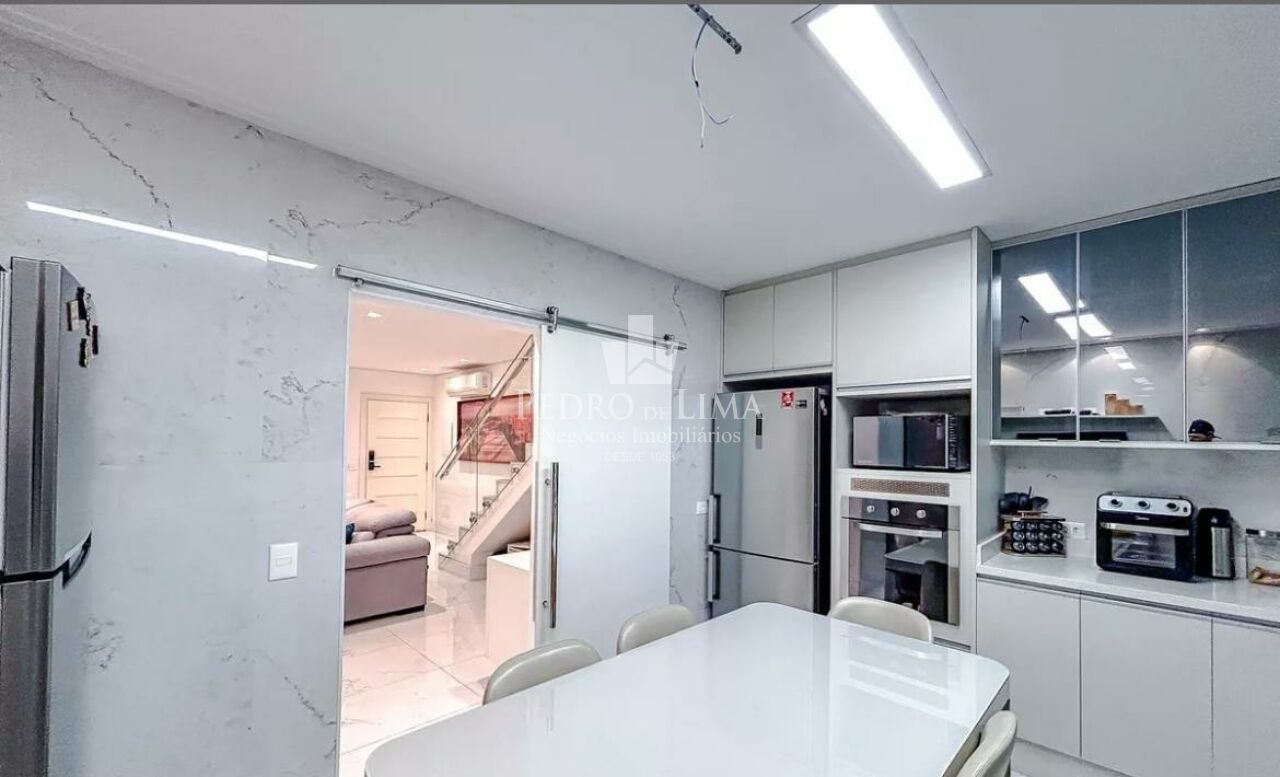 Sobrado frontal mobiliado Penha 