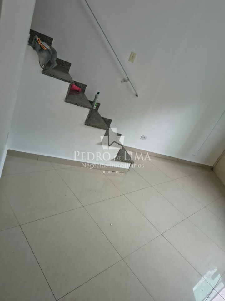 imagem do imovel Sobrado Frontal 3 dormitórios,1 suite e 3 vagas de garagem na Vila Matilde ref: PE45129