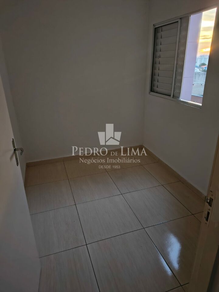 Sobrado Frontal 3 dormitórios,1 suite e 3 vagas de garagem na Vila Matilde