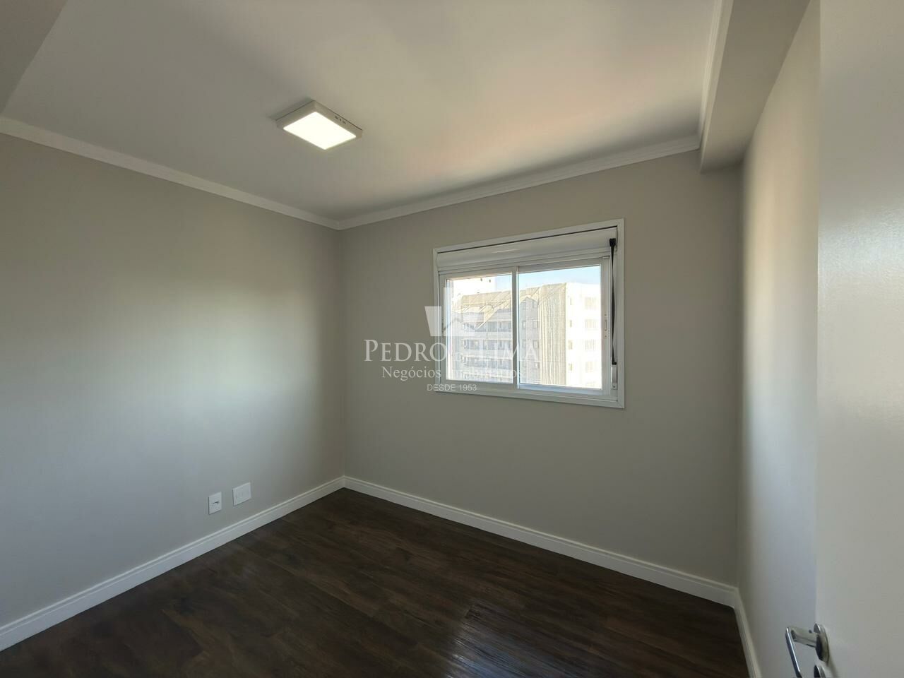 Apartamento todo reformado em andar alto, vista livre e 72m² na Vila Matilde