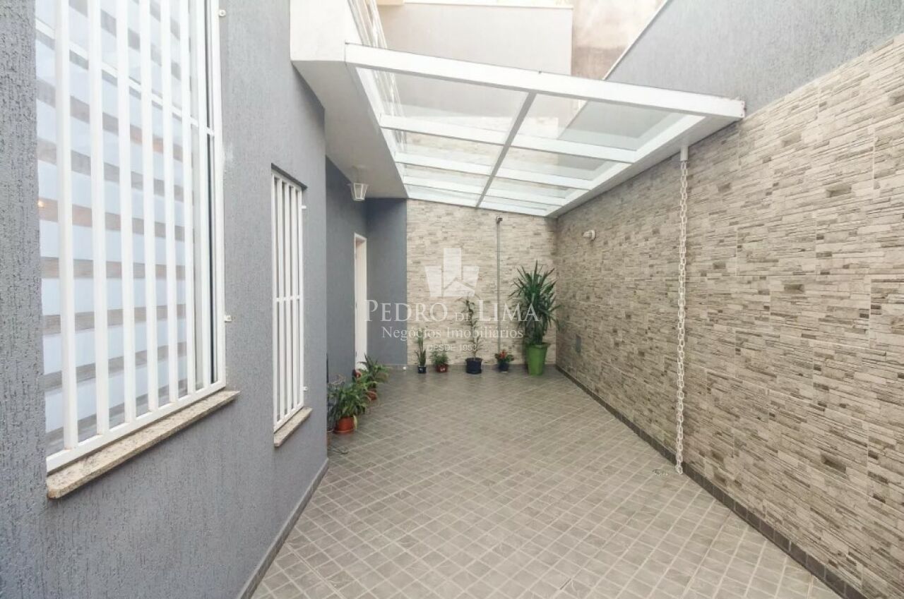 Sobrado em Condomínio 126 m² com 3 quartos sendo 1 suíte e 2 vagas - Penha