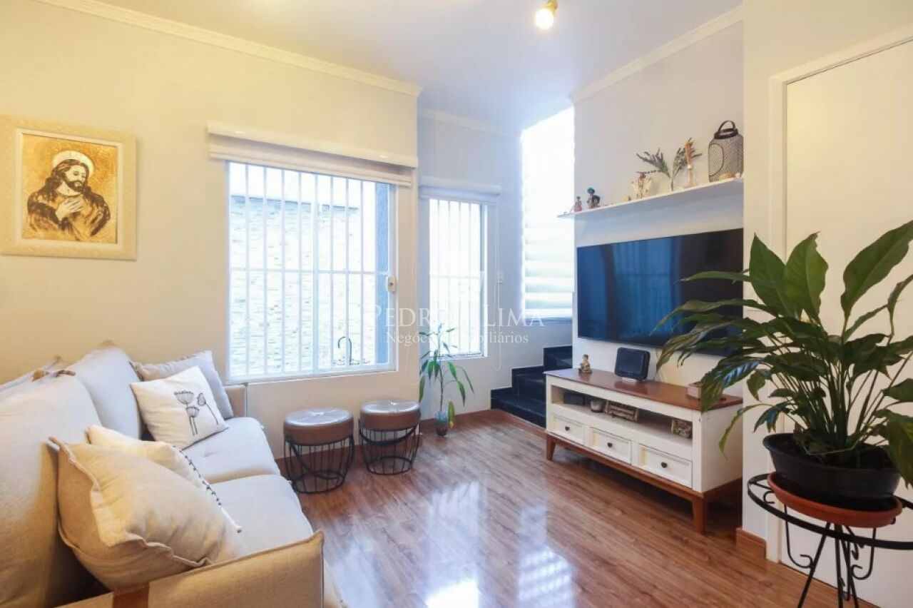 imagem do imovel Sobrado em Condomínio 126 m² com 3 quartos sendo 1 suíte e 2 vagas - Penha ref: PE45132