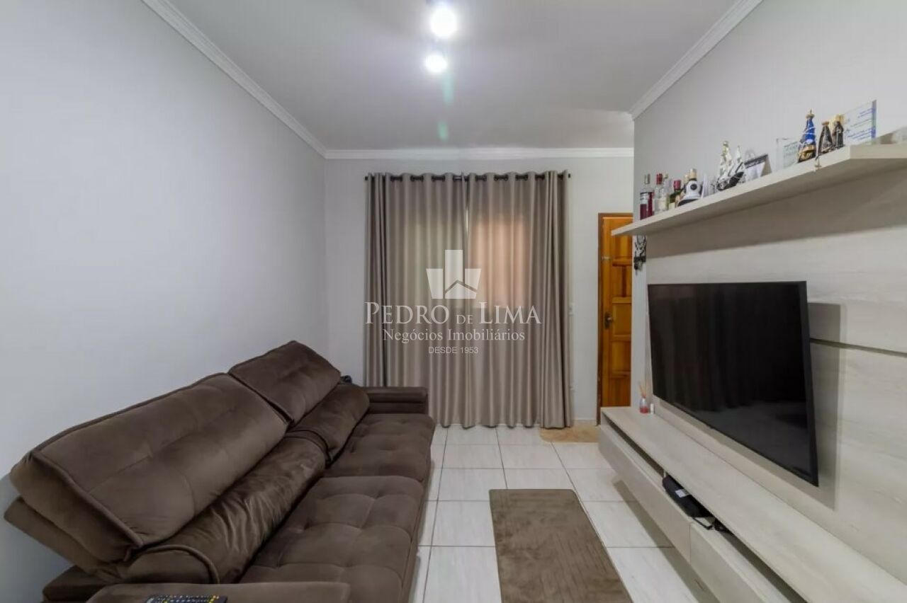 imagem do imovel Sobrado em Condomínio, 900 metros do metrô, 2 quartos sendo 2 suítes e 1 vaga - Bairro Vila Ré ref: PE45138