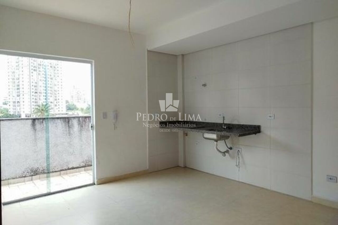 Apartamento 2 dormitórios, sacada e 60 m² na Penha