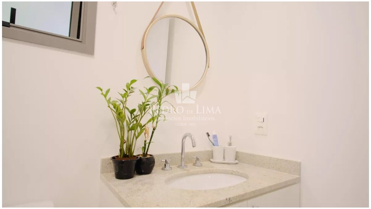 Apartamento 2 dormitórios sendo 1 suíte, 1 vaga, varanda e 89 m² na Vila Matilde