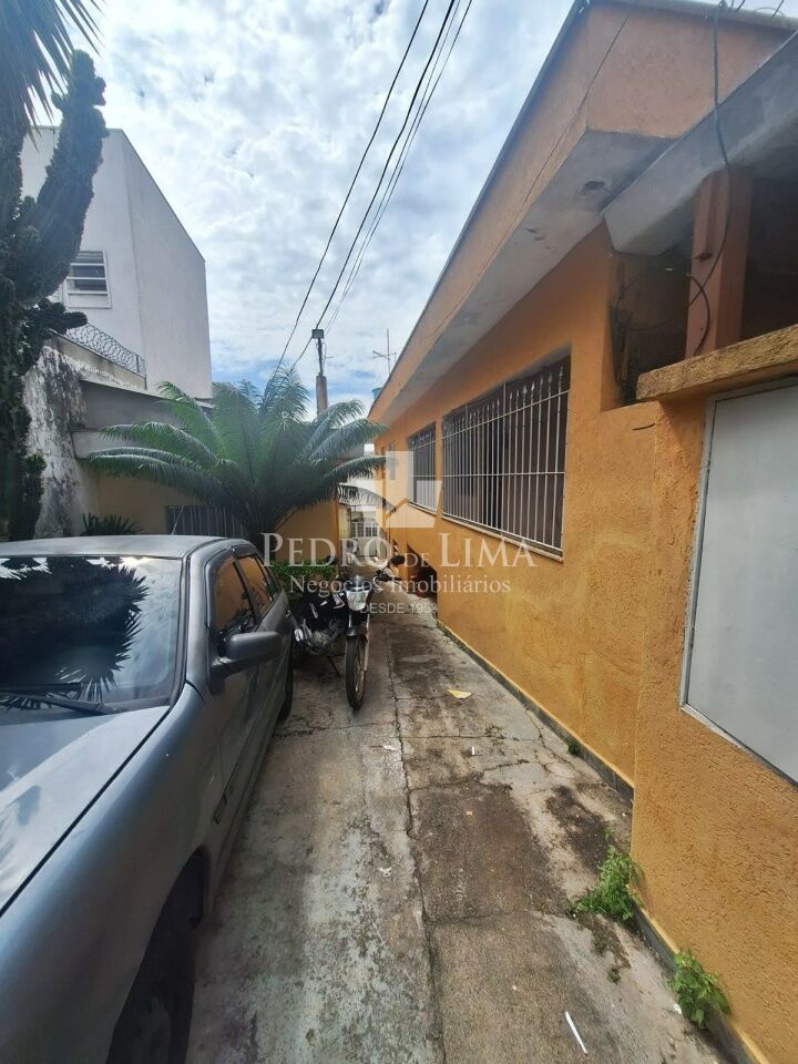 Casa Térrea  na Vila Matilde - com 199m² - 4 casas no terreno.