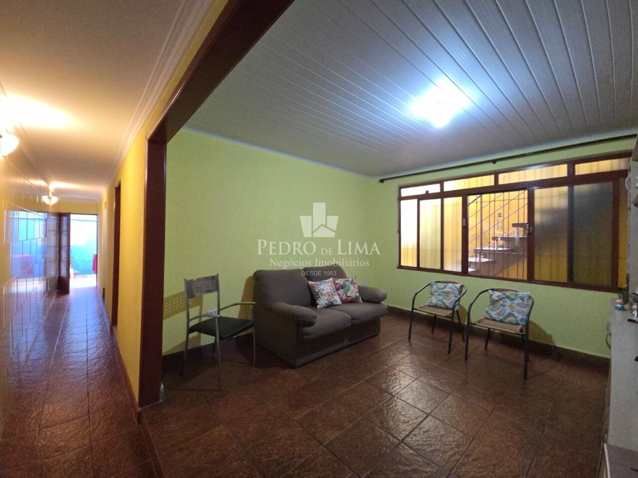 imagem do imovel Casa térrea com 2 quartos, 1 vaga e 110 m² na Penha.  ref: PE45168