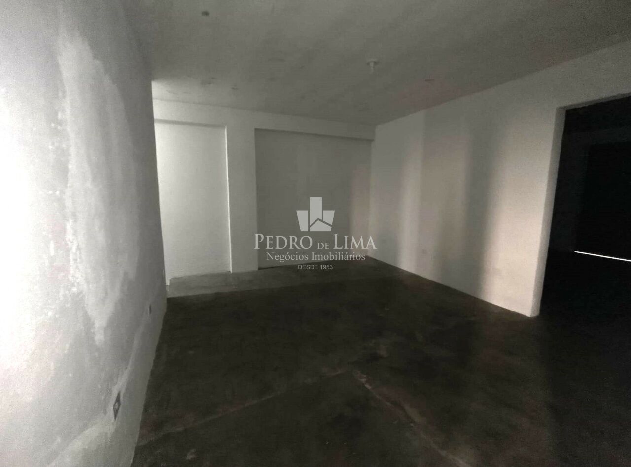 Galpão 750m²  com energia trifásica no Parque Cruzeiro do Sul