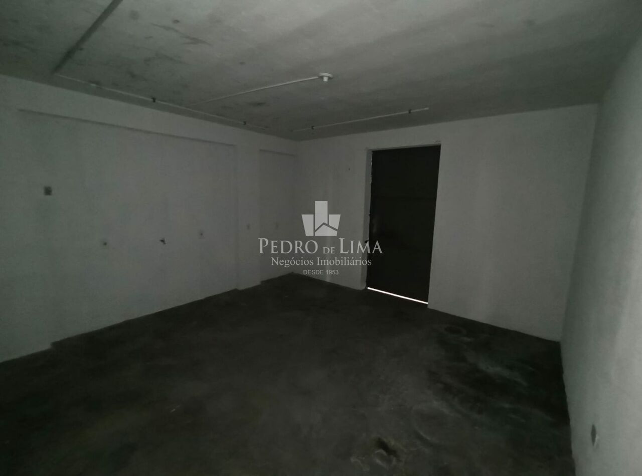 Galpão 750m²  com energia trifásica no Parque Cruzeiro do Sul