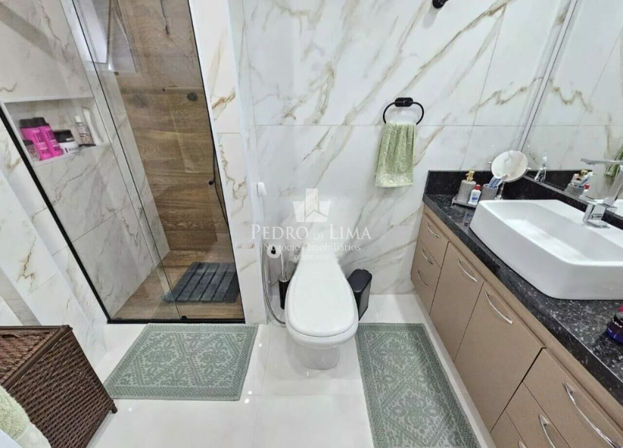 Apartamento com 3 dormitórios, 1 suíte e 1 vaga na Penha