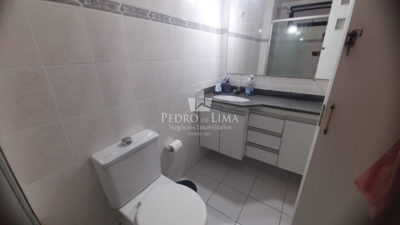 Apartamento 2 Quartos, 1 Suite e 1 Vaga na Vila Ré