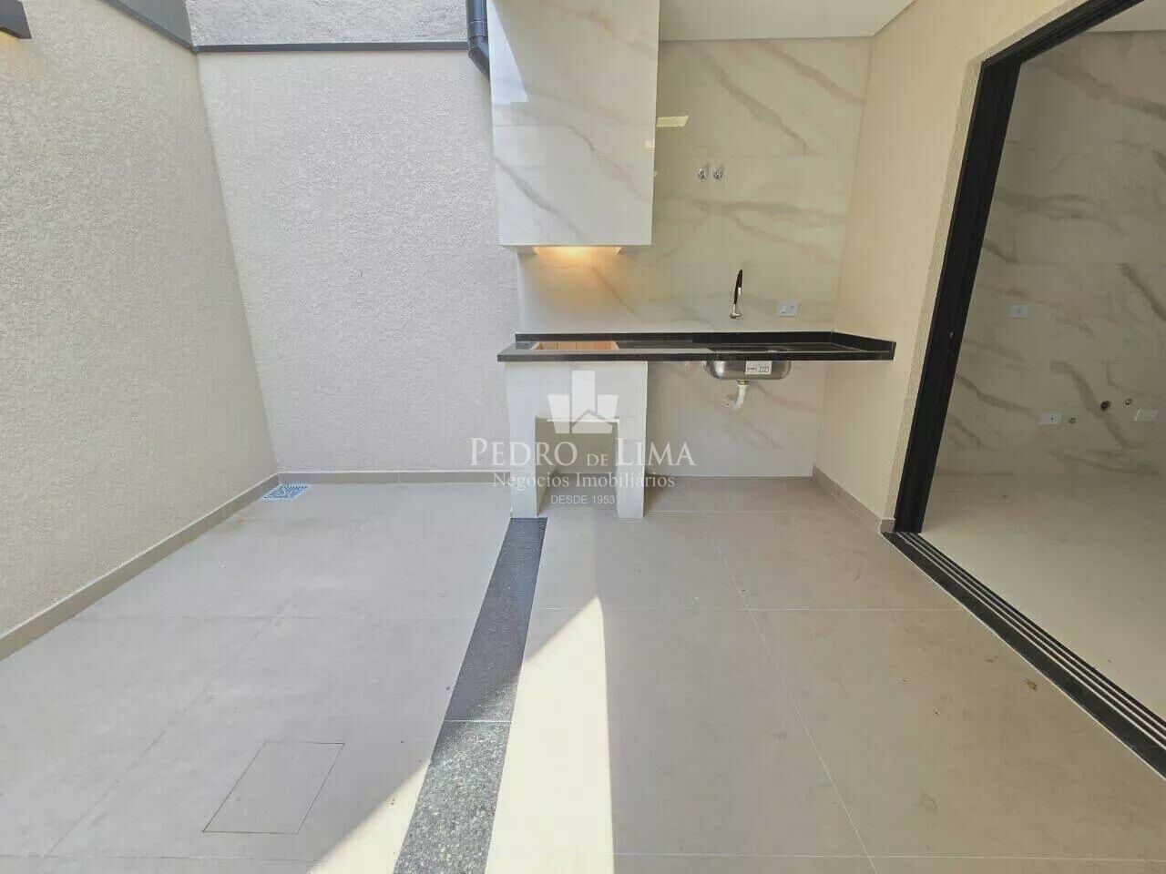 Sobrado frontal 3 suítes, 3 vagas, quintal gourmet e 144 m² na  Ponte Rasa