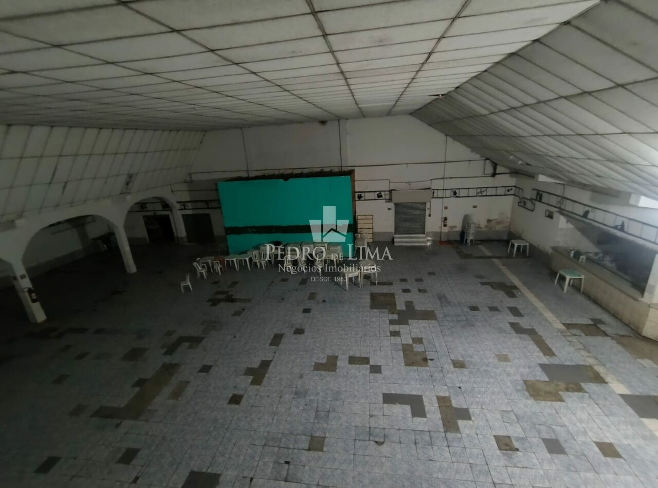 Galpao Comercial  de Grande Porte na Penha 