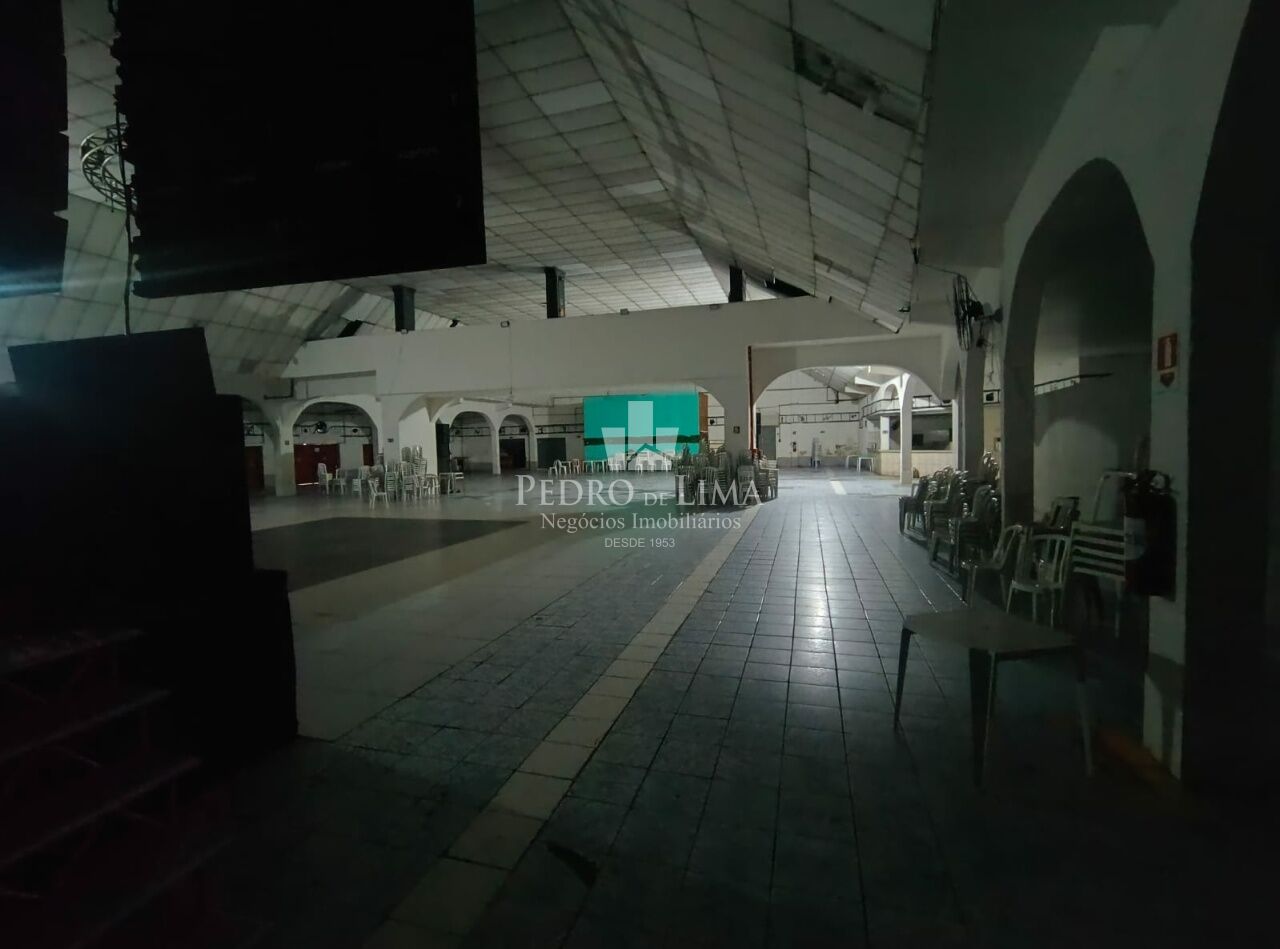 Galpao Comercial  de Grande Porte na Penha 