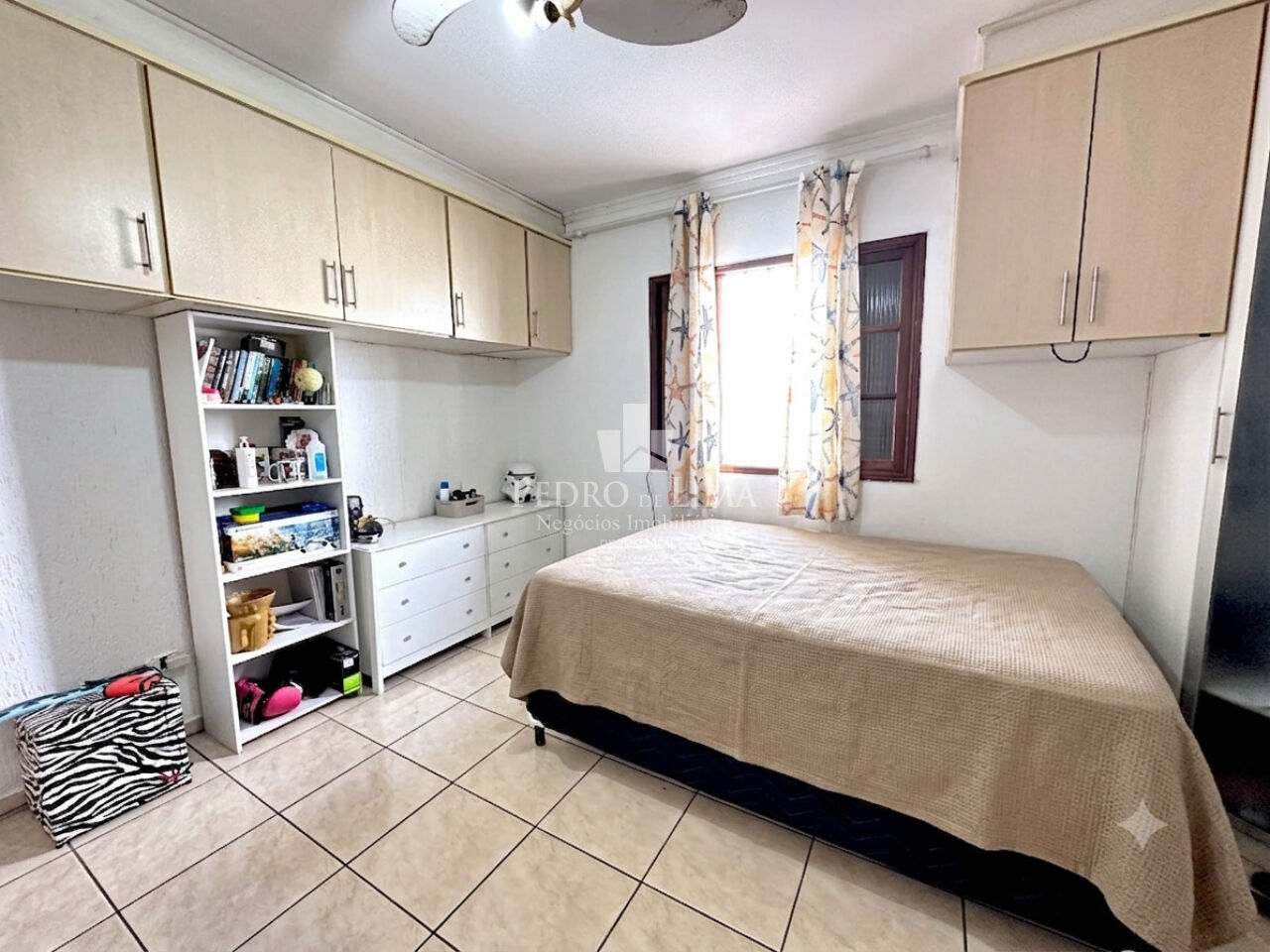 Casa Térrea, 3 dormitórios sendo 3 suítes, quintal e 1 vaga de garagem no Ermelino Matarazzo
