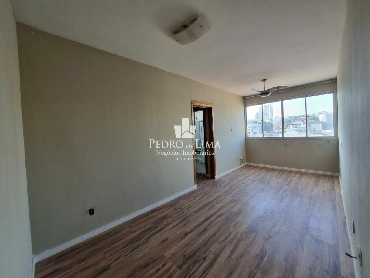 imagem do imovel Apartamento 2 dormitórios, sala, cozinha 2 banheiros  e 1 Vaga na Penha ref: PE45207