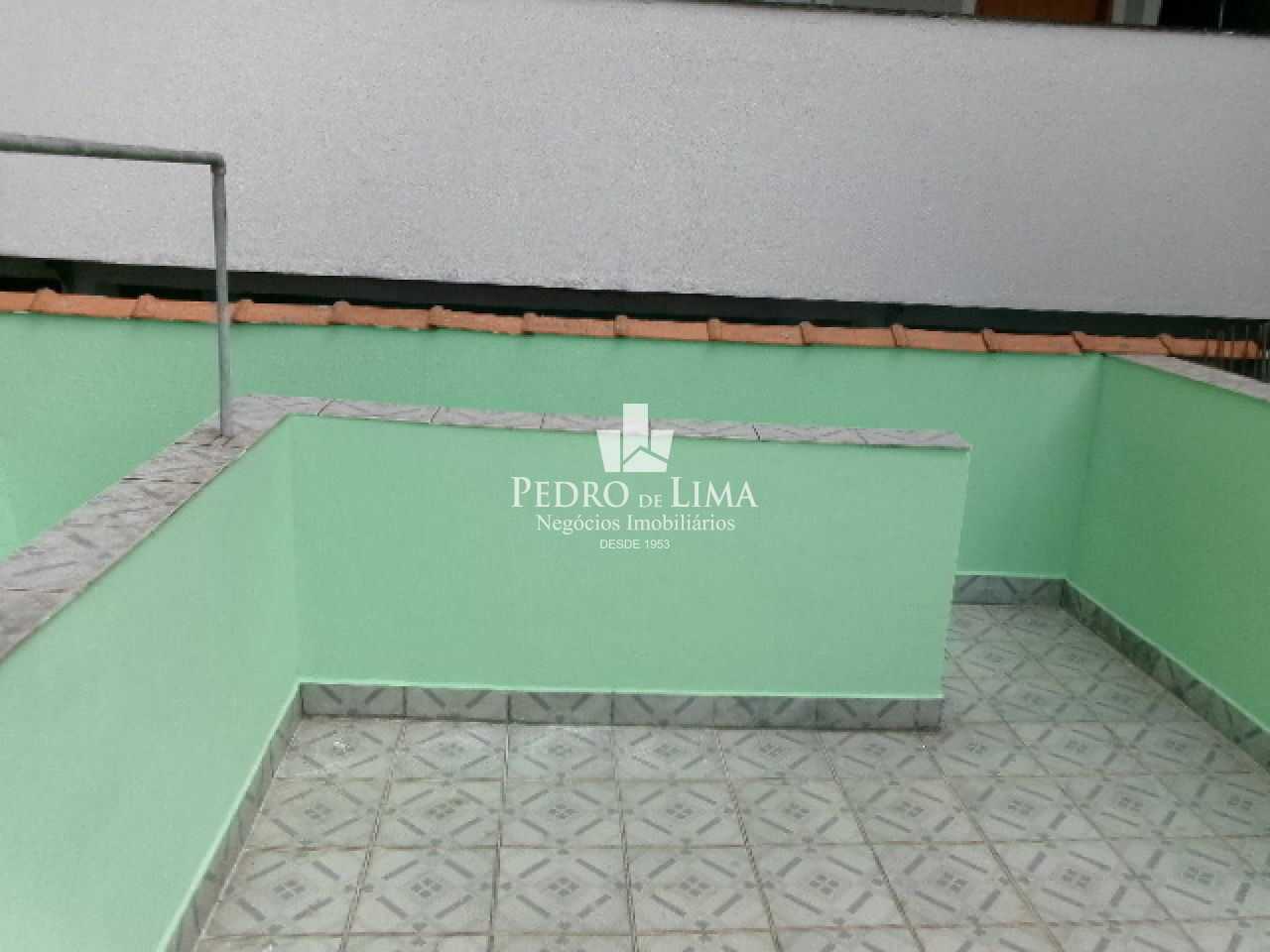 Casa Assobradada 2 Dormitórios ao Lado do Metrô Penha