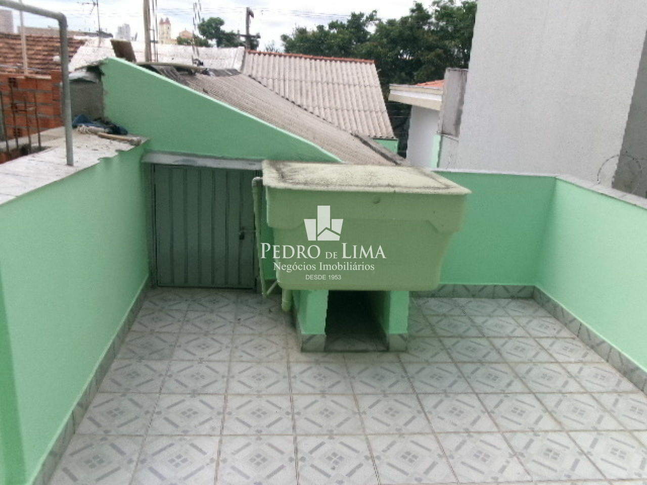 Casa Assobradada 2 Dormitórios ao Lado do Metrô Penha