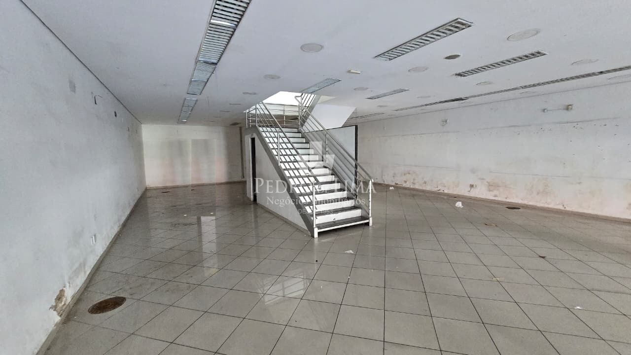 imagem do imovel Loja com sobreloja de 1350m² acesso 2 ruas, Toda em piso frio, Fica no coração da Ponte Rasa   ref: PE45226