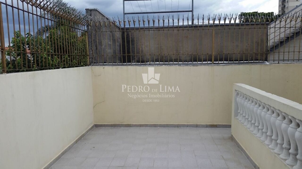Sobrado Frontal na Região da Penha