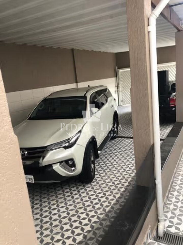 Sobrado frontal na Vila Matilde - 420m² útil - 5 dormitórios, Piscina e Mobiliado.