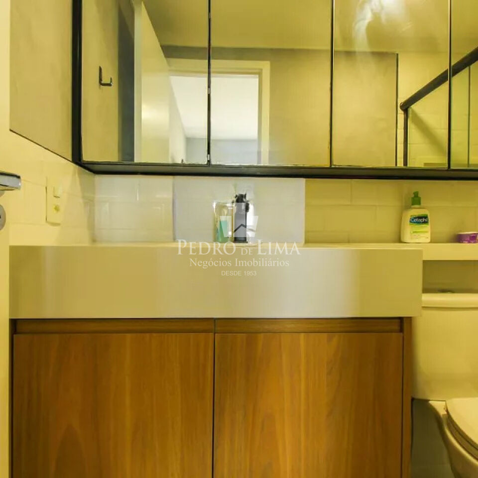 Apartamento na Vila Matilde - 69m² - 2 quartos, 1 suite e 1 vaga - Impecável