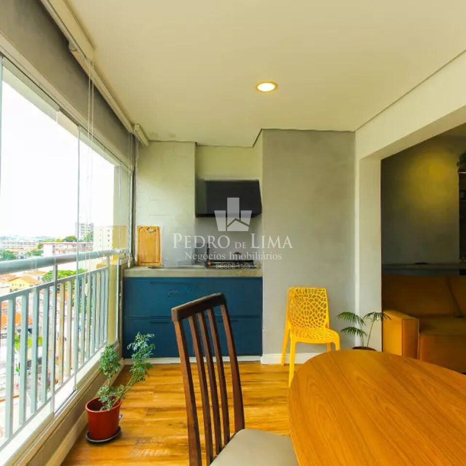 Apartamento na Vila Matilde - 69m² - 2 quartos, 1 suite e 1 vaga - Impecável