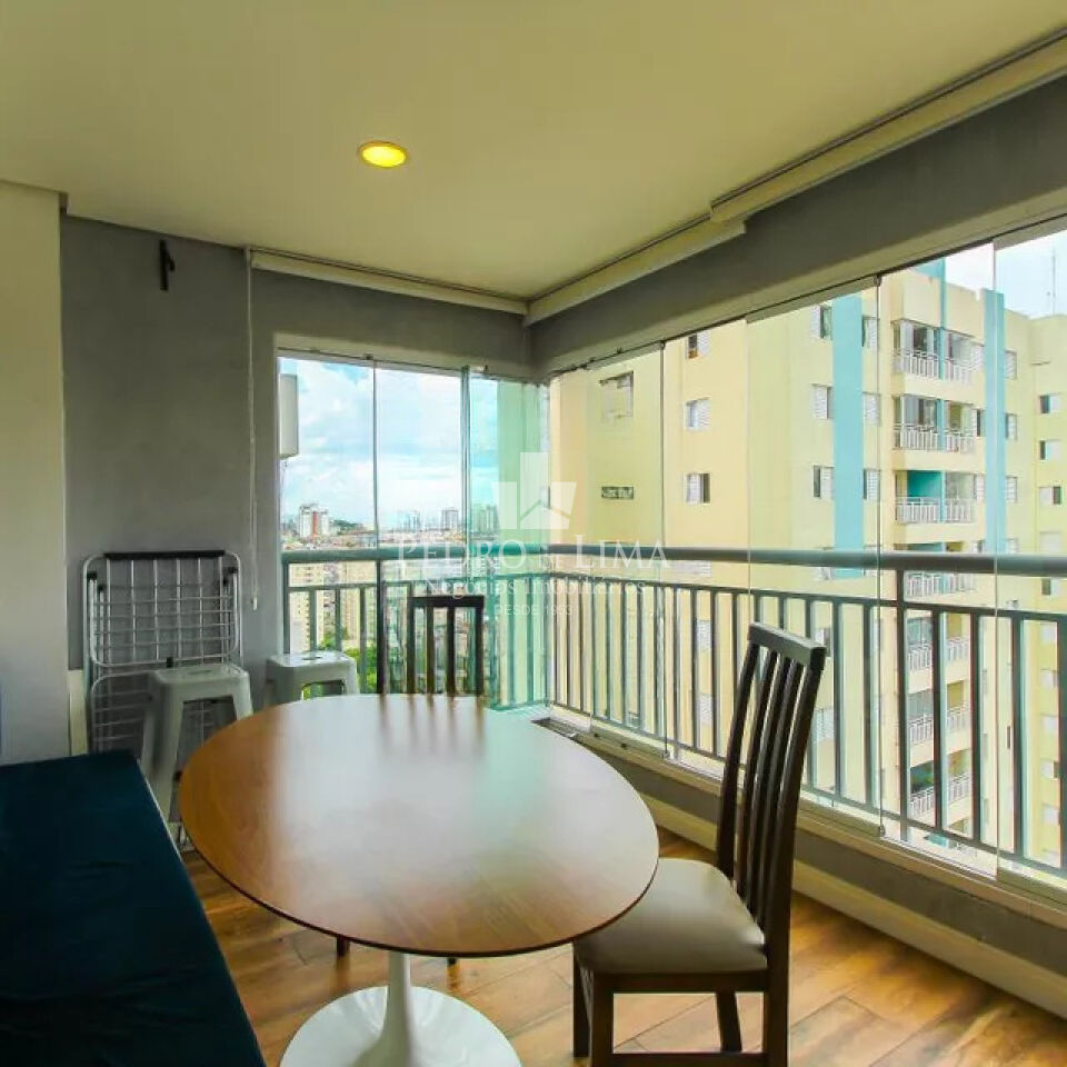 Apartamento na Vila Matilde - 69m² - 2 quartos, 1 suite e 1 vaga - Impecável