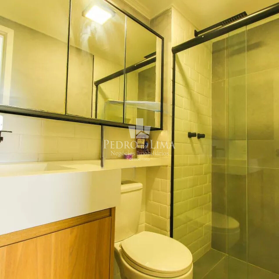 Apartamento na Vila Matilde - 69m² - 2 quartos, 1 suite e 1 vaga - Impecável