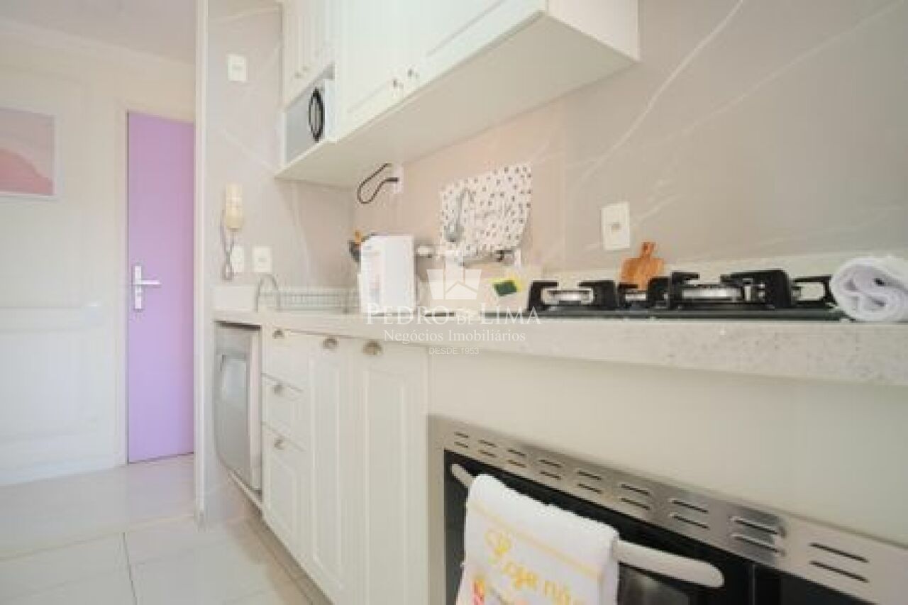 Apartamento próximo ao metrô Vila Matilde  80m² - 2 dormitórios, 1 suíte e 2 vagas 