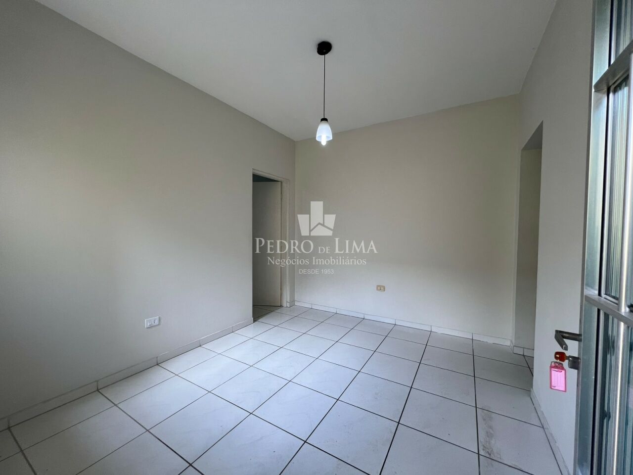 imagem do imovel Casa Térrea 2 Dormitórios na Vila Domitila - Ponte Rasa ref: PE45275