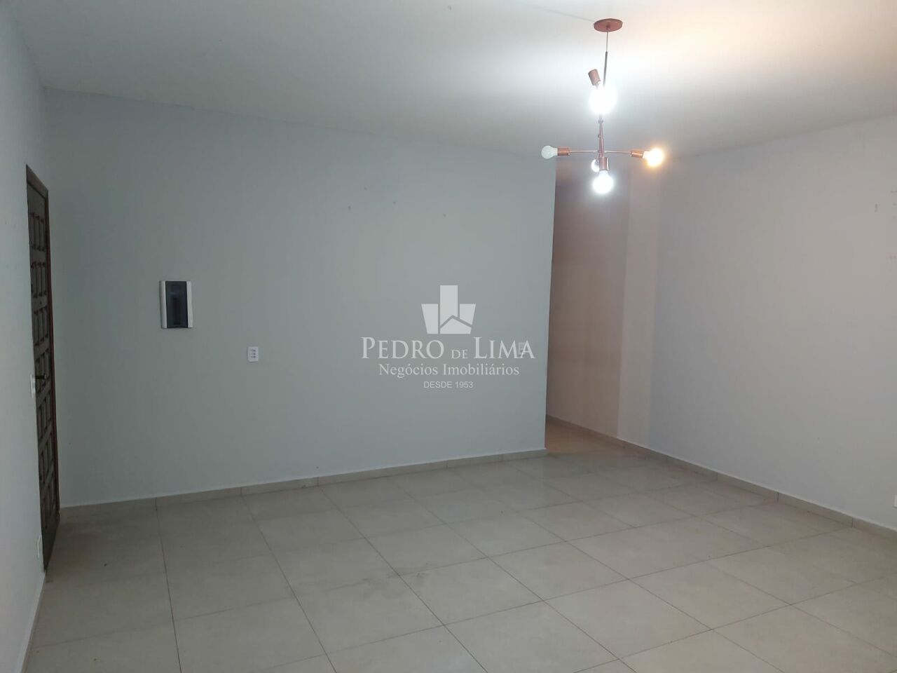 imagem do imovel Casa Térrea na Vila Libanesa - Cangaíba - 2 quartos, 3 banheiros, 6 vagas e 137m² ref: PE45289