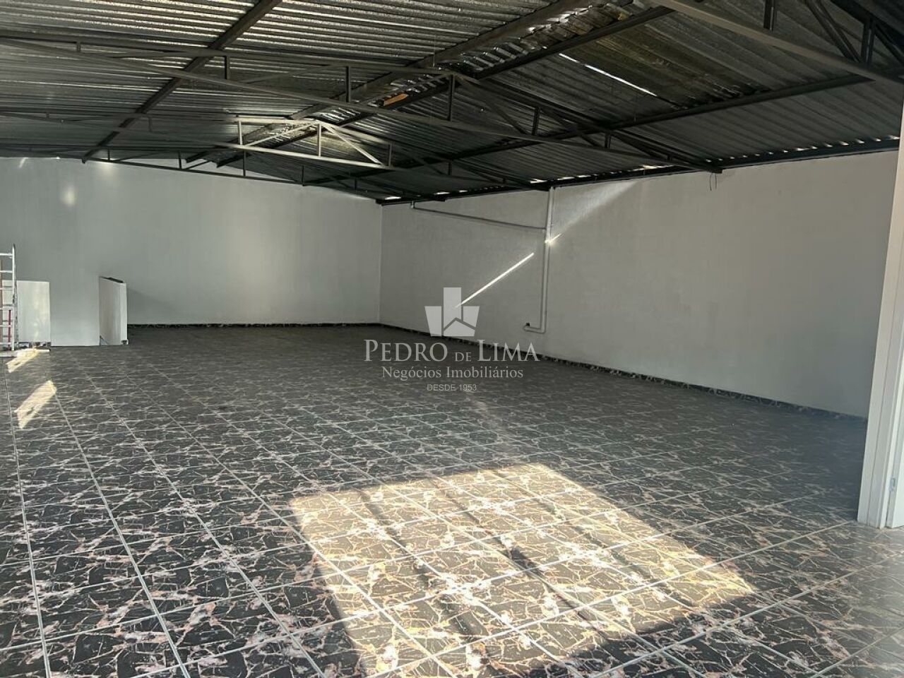 imagem do imovel Galpão Comercial  480m² na da Penha ref: PE45310