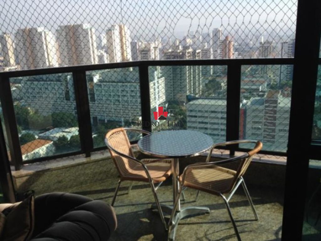 Apartamento com 3 dormitórios à venda no Tatuapé