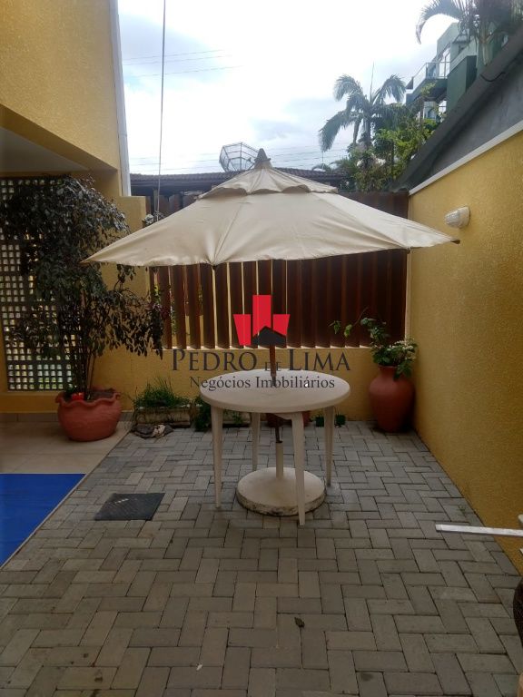 Apartamento 3 dormitórios sendo 1 suíte  2 vagas -  Ubatuba