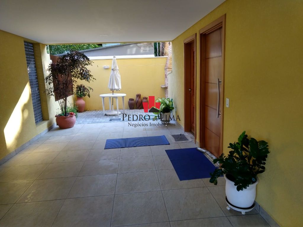 Apartamento 3 dormitórios sendo 1 suíte 2 vagas - Ubatuba