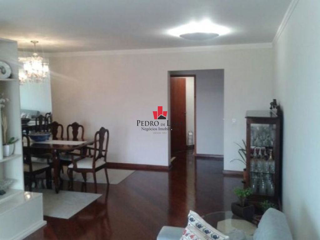 Apartamento com 3 quartos 168 m² , 4 vagas Vila Formosa. Condomínio Bariloche.