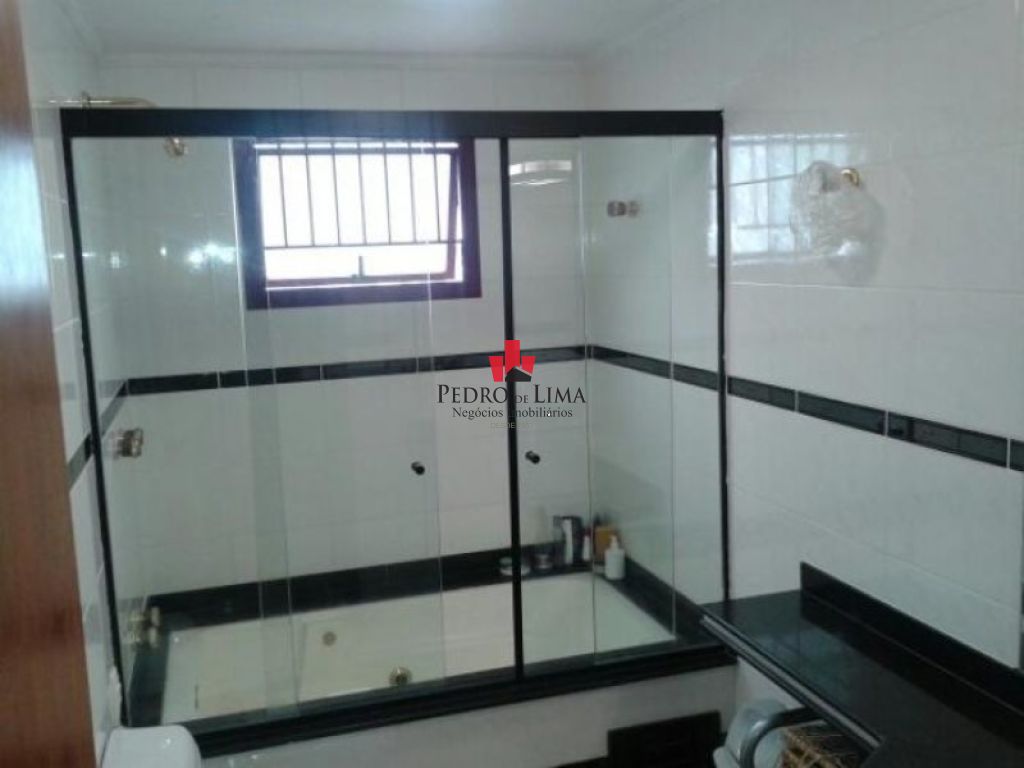 Apartamento com 3 quartos 168 m² , 4 vagas Vila Formosa. Condomínio Bariloche.