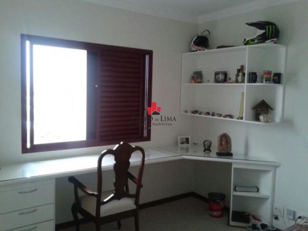 Apartamento com 3 quartos 168 m² , 4 vagas Vila Formosa. Condomínio Bariloche.