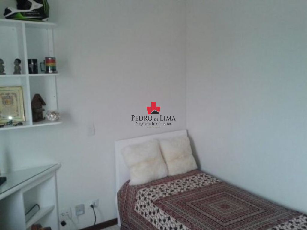 Apartamento com 3 quartos 168 m² , 4 vagas Vila Formosa. Condomínio Bariloche.