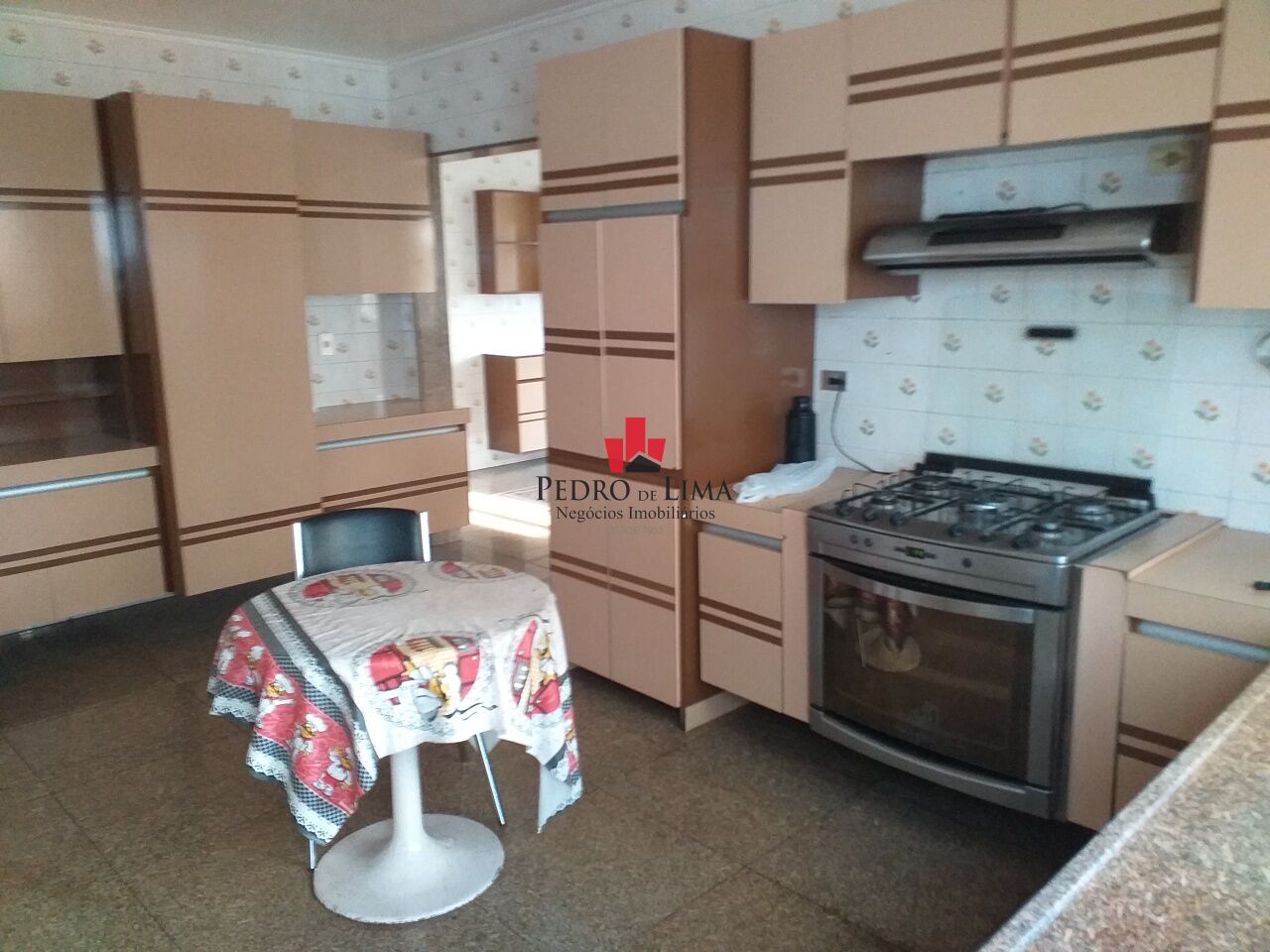 Casa Térrea Comercial e Residencial no Anália Franco