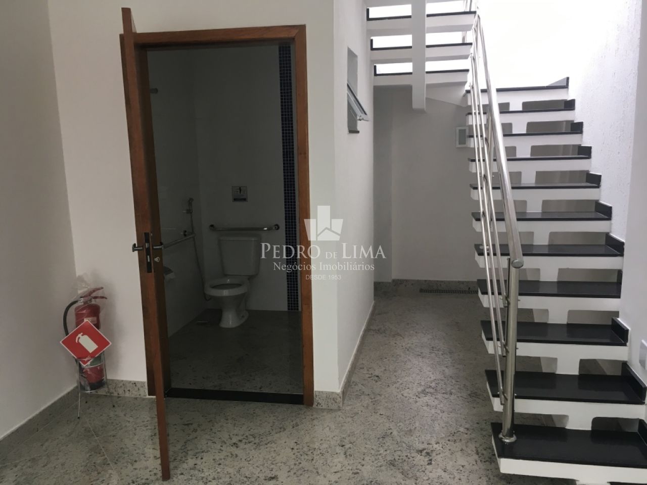 Prédio comercial 117 m²,  para locação no Tatuapé