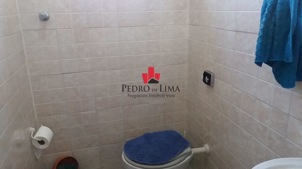 Prédio comercial em ótima localização no Belenzinho, com 375 metros quadrados, 3 pavimentos