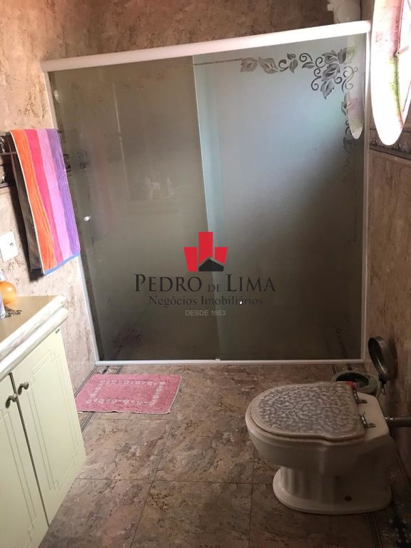 Sobrado Frontal, 3 dormitórios, 1 Suíte, 6 vagas, Vila Guilhermina
