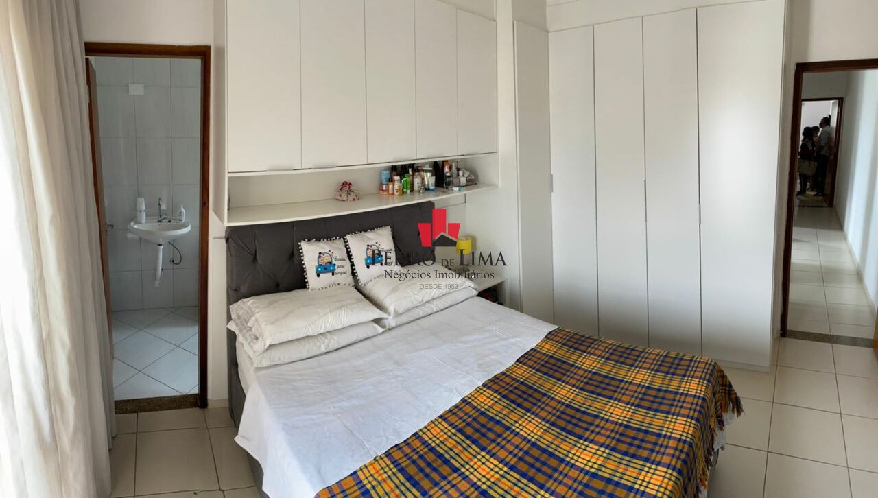 Sobrado com 3 quartos sendo 1 Suíte, 2 Vagas, Sacada - Vila Formosa